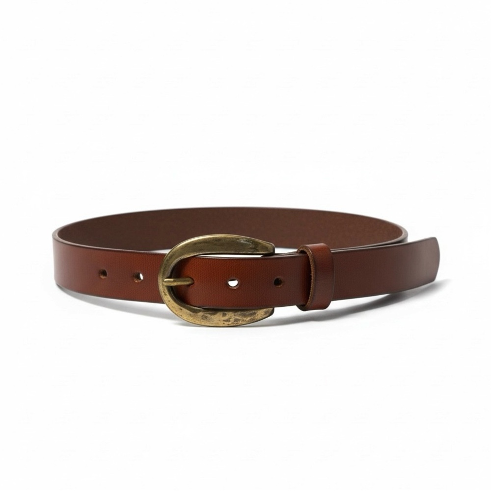 Vintage 90’s Rugby North America Everday Essential Leather Belt W/ Brass Buckle